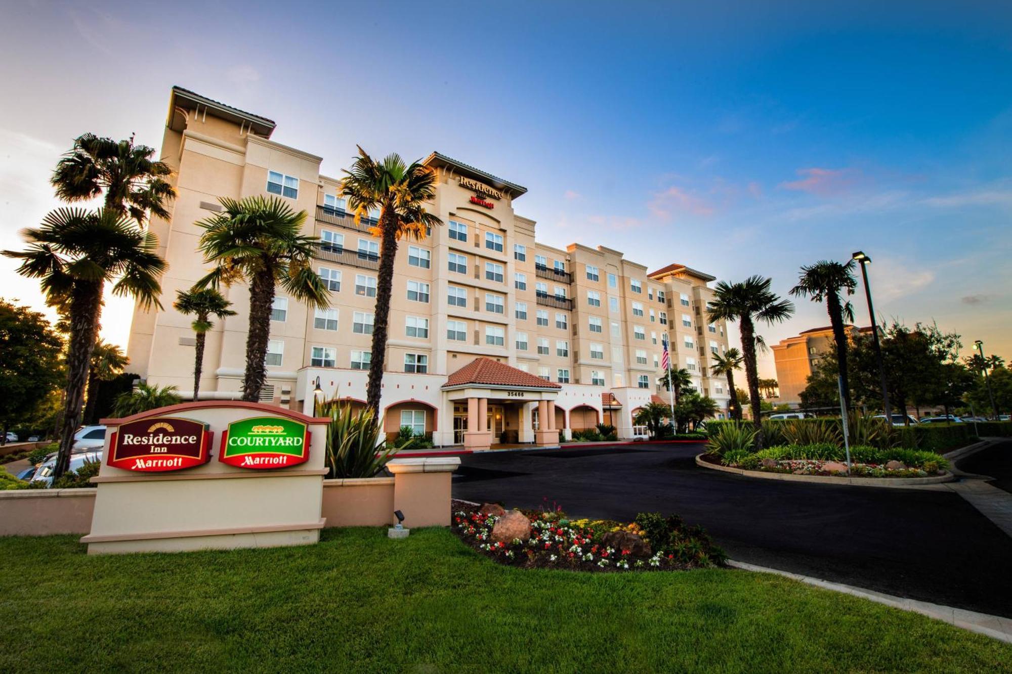 Residence Inn By Marriott Newark Silicon Valley Exterior photo