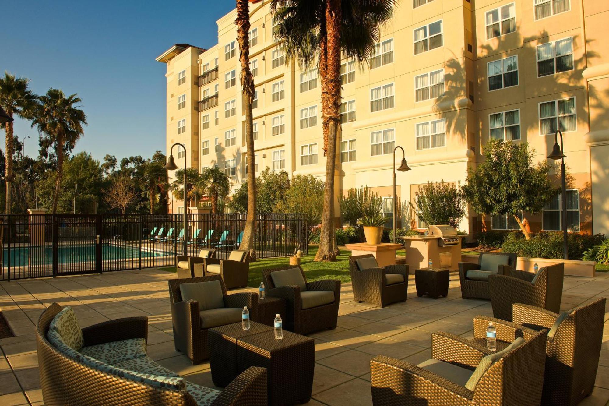 Residence Inn By Marriott Newark Silicon Valley Exterior photo
